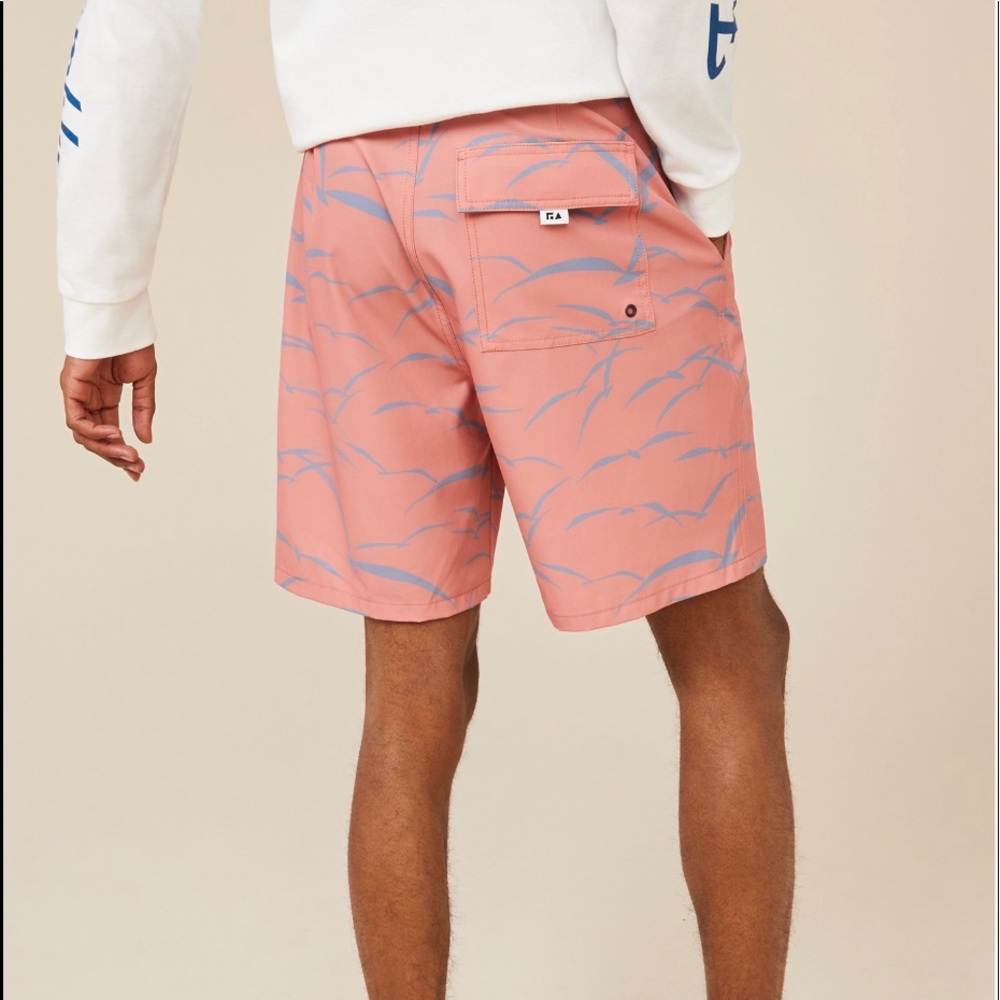 NWT Board shorts 32